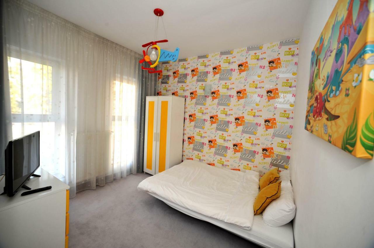 Classic Apartment Braşov Eksteriør billede